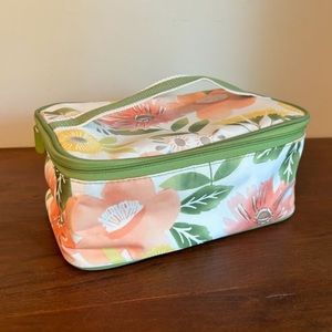 Thirty One Glamour Case - Morning Floral